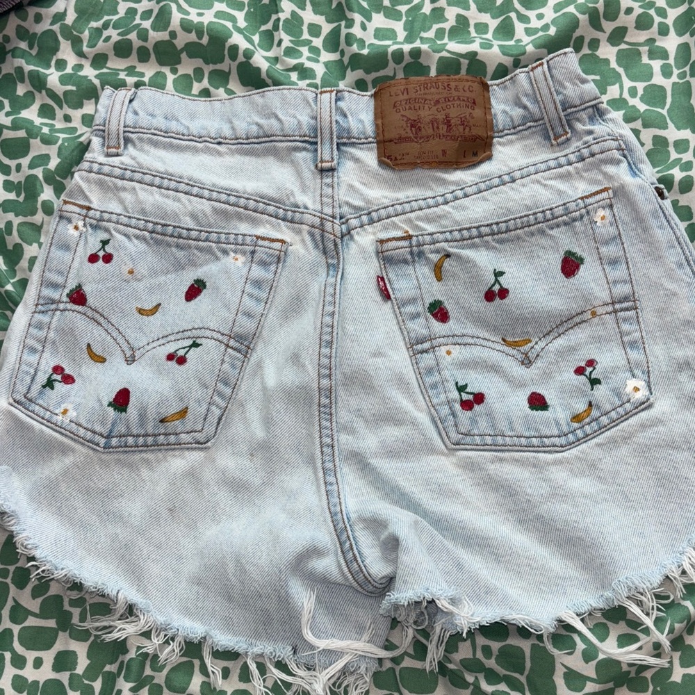 Vintage Levi's Light Wash Denim Shorts with Hand Painted Fruit